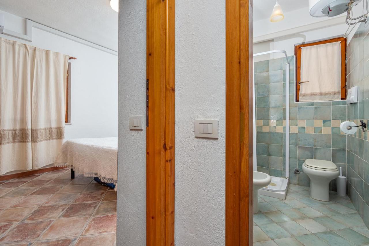Holiday House Li Piri San Teodoro  Exterior foto